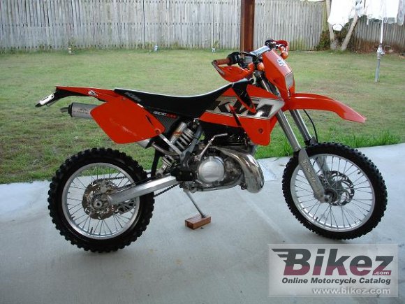 2001 KTM EXC 200 photo